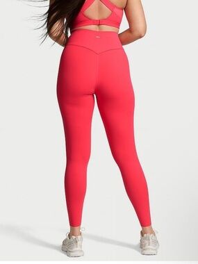 NEW- Victoria’s Secret VSX Elevate Legging